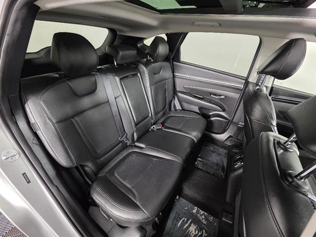 Used 2024 Hyundai Tucson Limited image 17