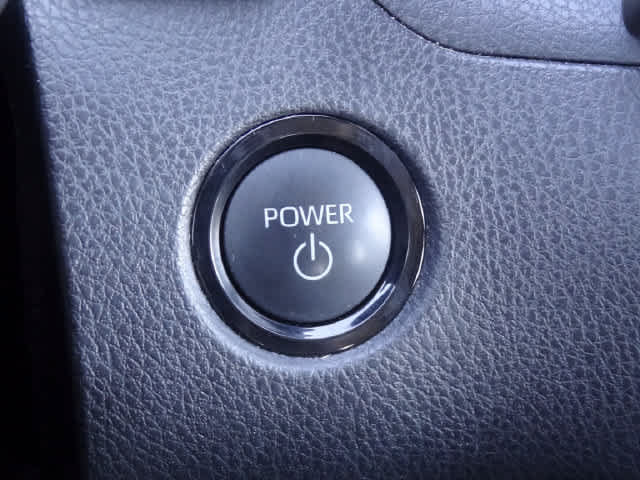 Used 2025 Toyota Camry LE FWD image 19