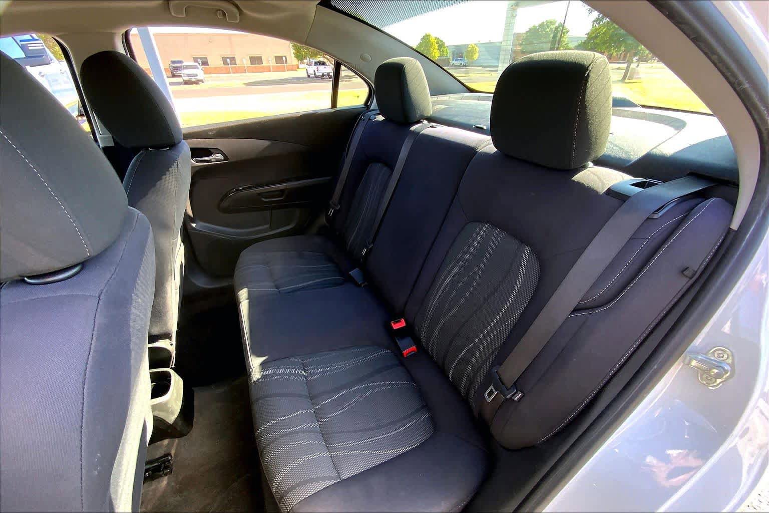 Used 2019 Chevrolet Sonic LT FWD image 21