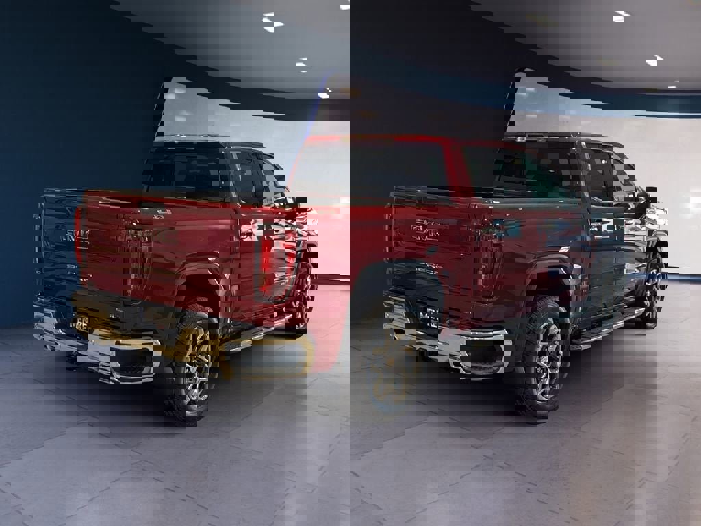 New 2026 GMC Sierra 1500 SLT w/ SLT Premium Plus Package image 7