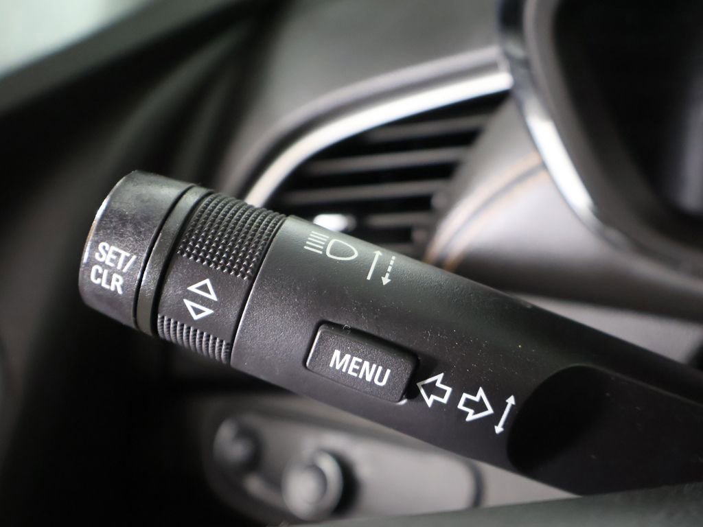 Used 2022 Chevrolet Trax LS AWD/4WD image 34