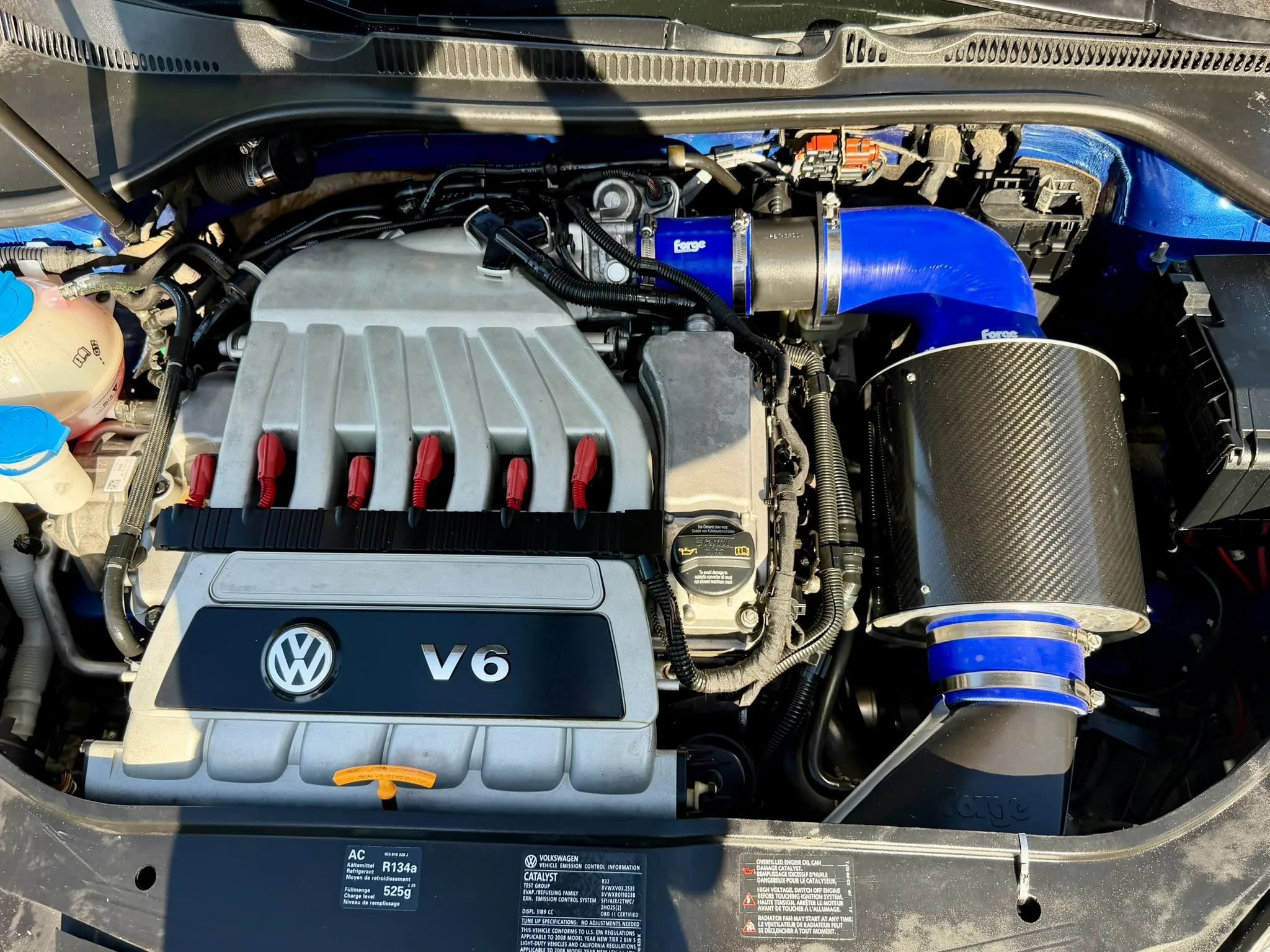 Used 2008 Volkswagen R32 AWD/4WD image 4