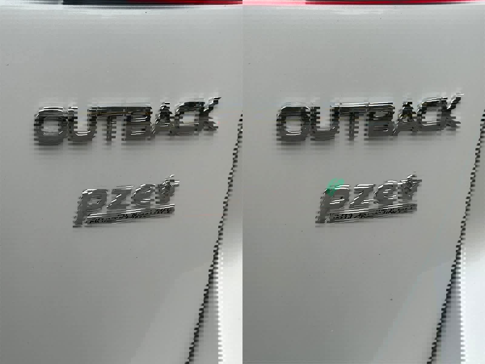 Used 2012 Subaru Outback 2.5i Premium w/ All-Weather Pkg image 6