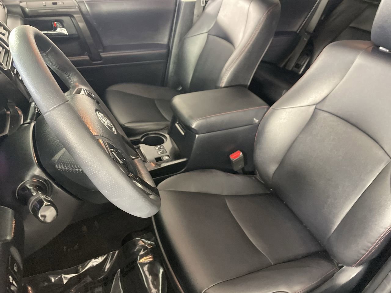 Used 2022 Toyota 4Runner TRD Off-Road Premium w/ Moonroof Package AWD/4WD image 19