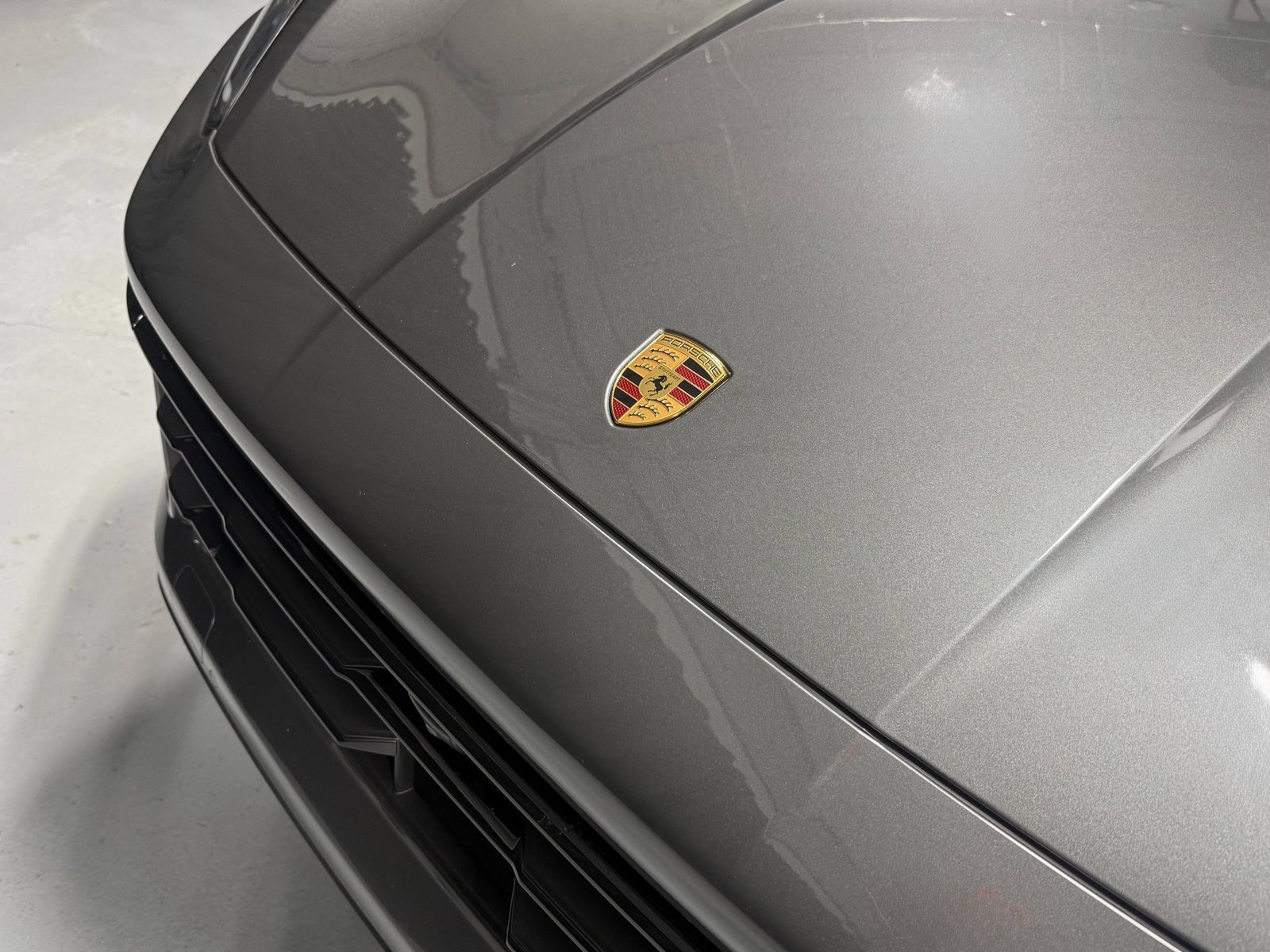 Certified 2025 Porsche Cayenne image 17