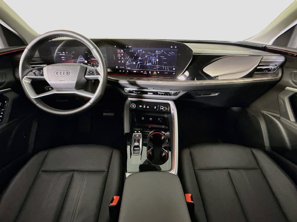 Used 2025 Audi Q5 Premium Plus AWD/4WD image 9
