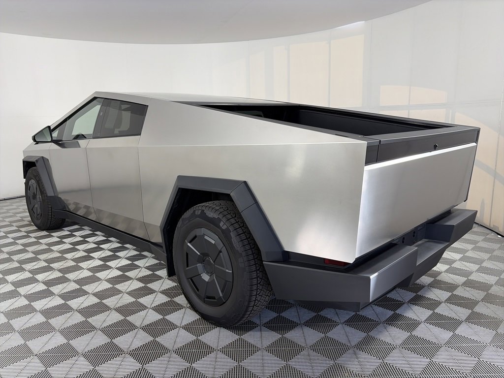 Used 2025 Tesla Cybertruck AWD Crew Cab image 5