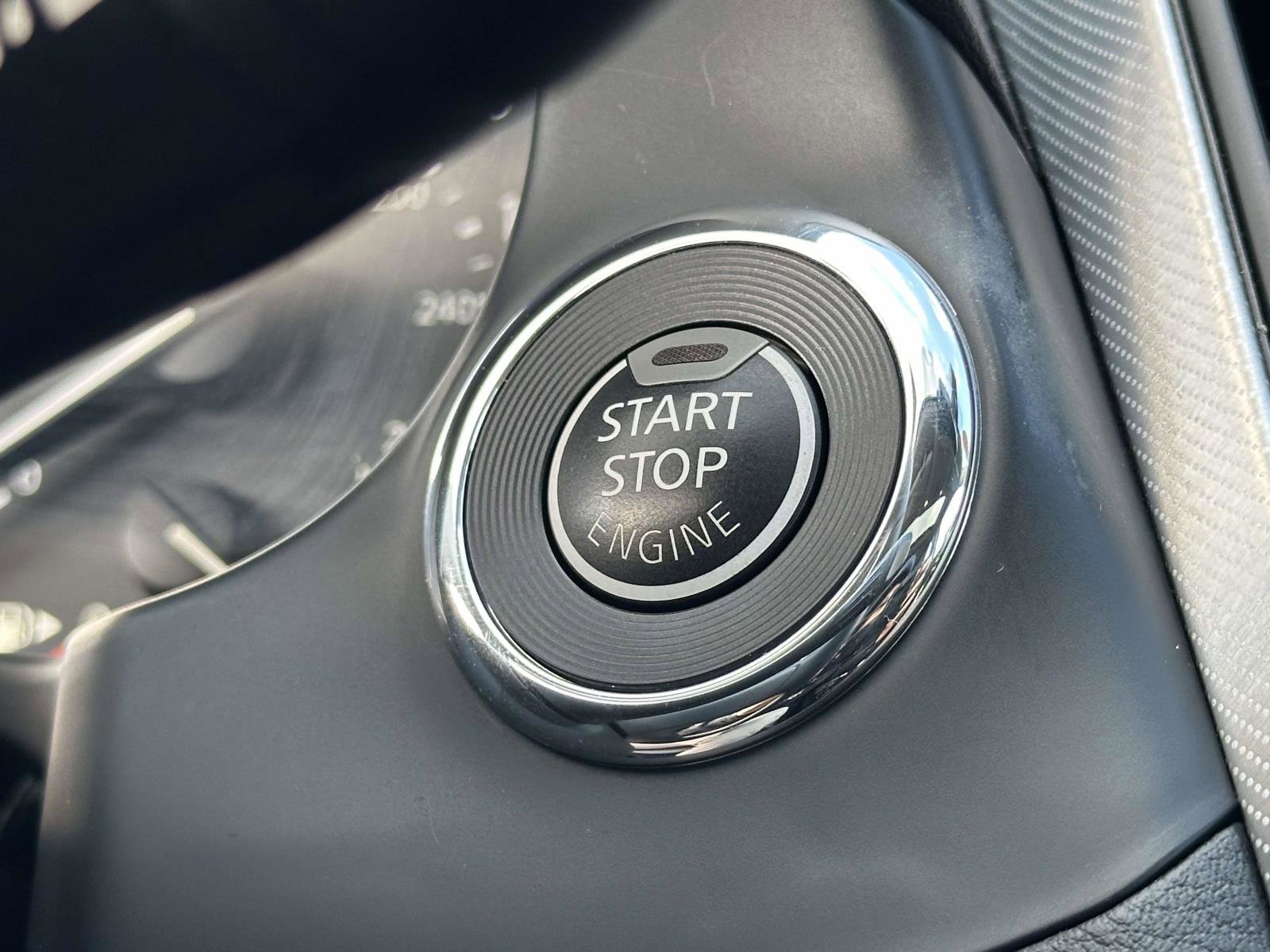 Used 2023 INFINITI Q50 Luxe w/ Cargo Package image 28