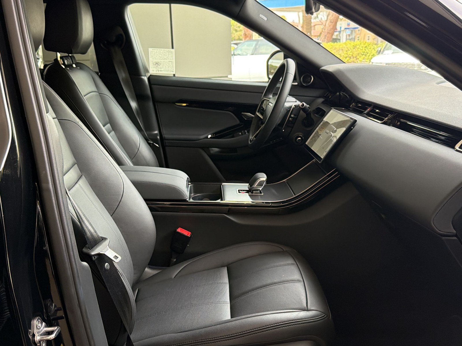 Certified 2026 Land Rover Range Rover Evoque S AWD/4WD image 26