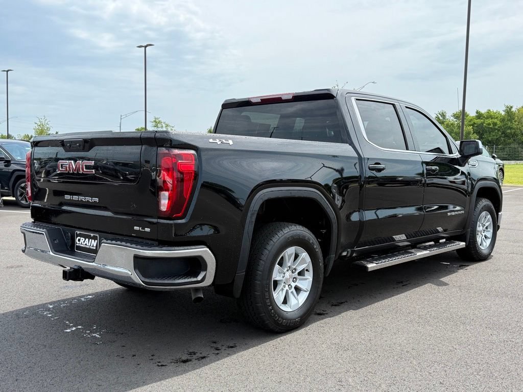 Used 2025 GMC Sierra 1500 SLE AWD/4WD image 5