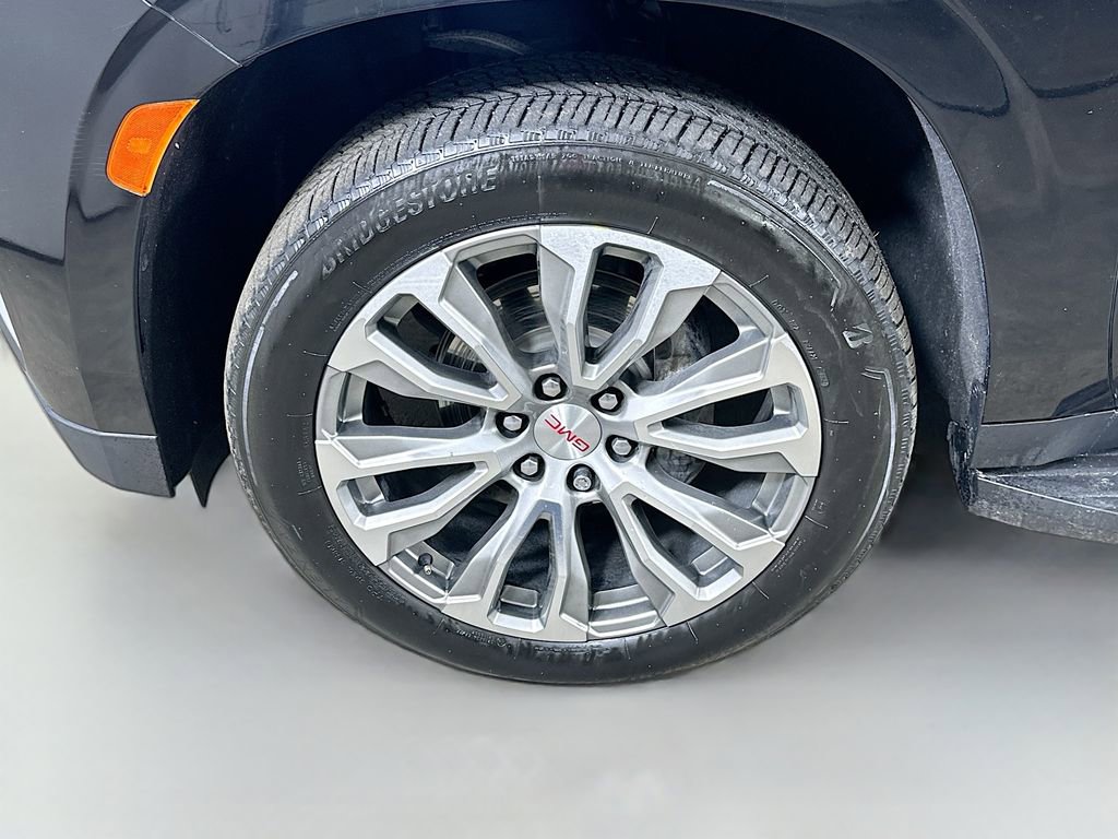 Used 2021 GMC Yukon XL Denali image 8