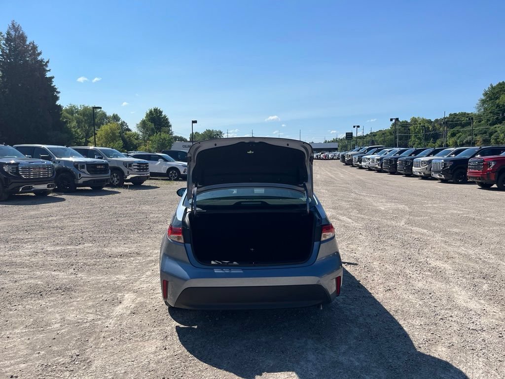 Used 2024 Toyota Corolla LE FWD image 10