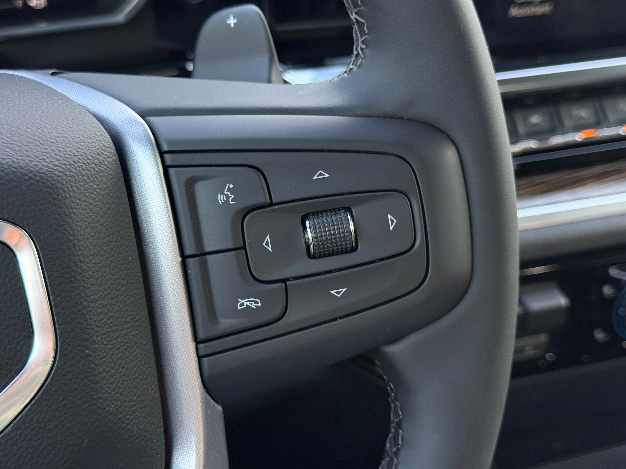 New 2026 GMC Sierra 1500 Elevation w/ Preferred Package AWD/4WD image 13