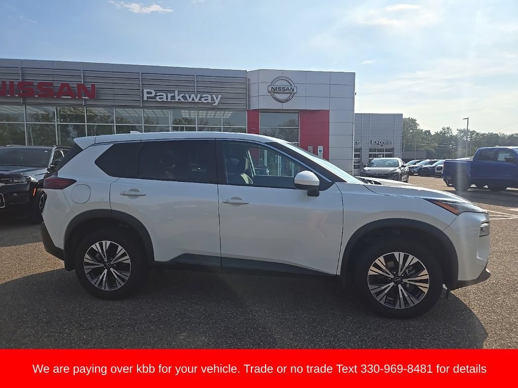 Used 2023 Nissan Rogue SV AWD/4WD image 8