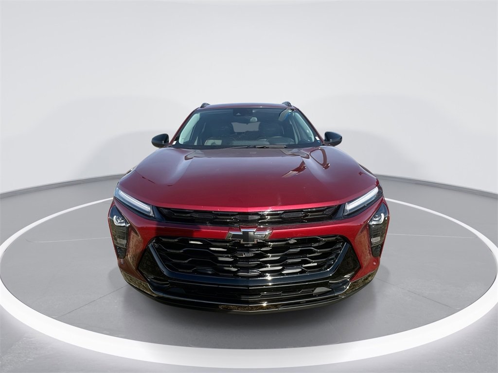 Used 2024 Chevrolet Trax ACTIV w/ Driver Confidence Package image 3