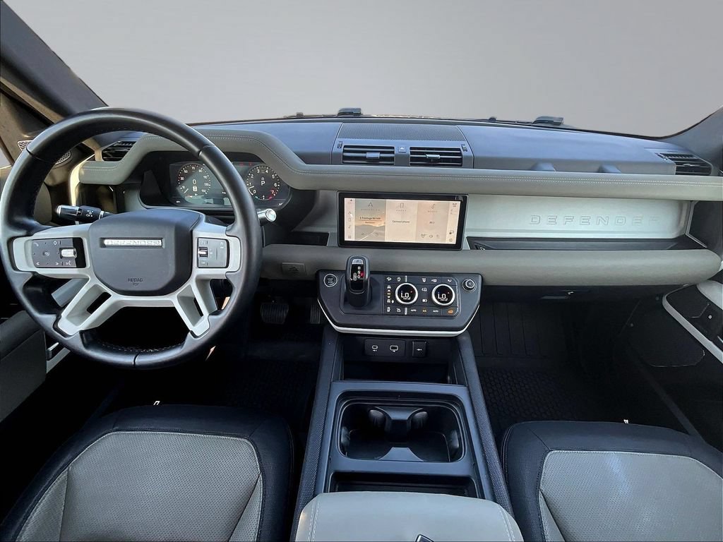 Used 2022 Land Rover Defender 110 X-Dynamic SE AWD/4WD image 9