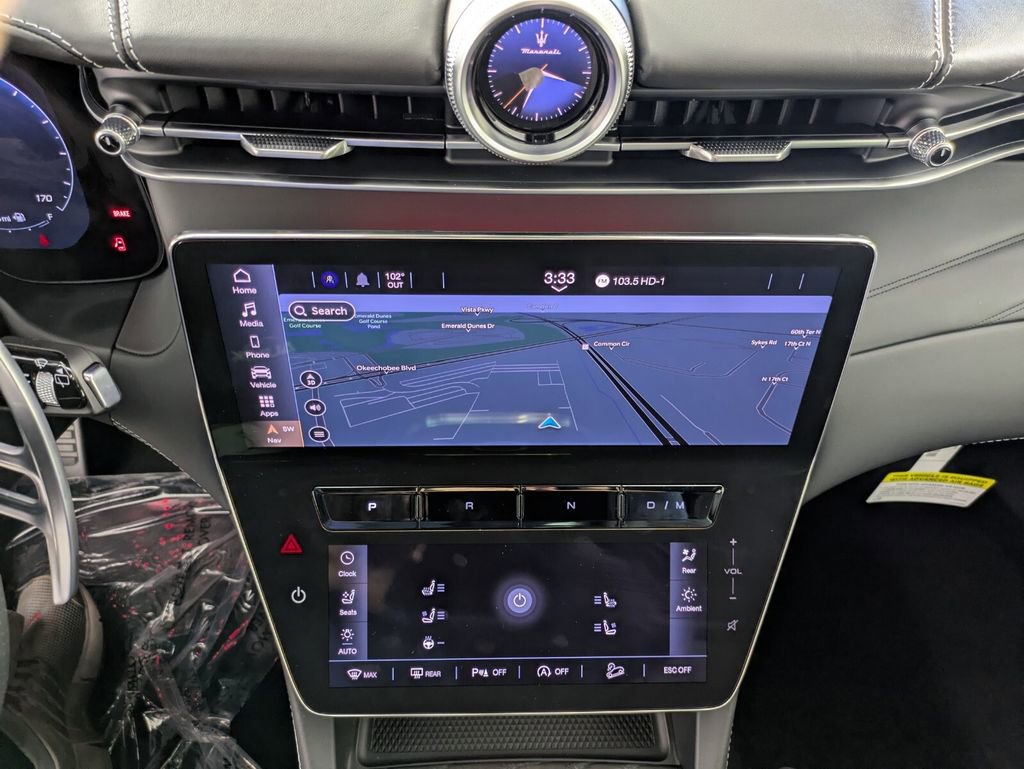 New 2025 Maserati Grecale GT image 24