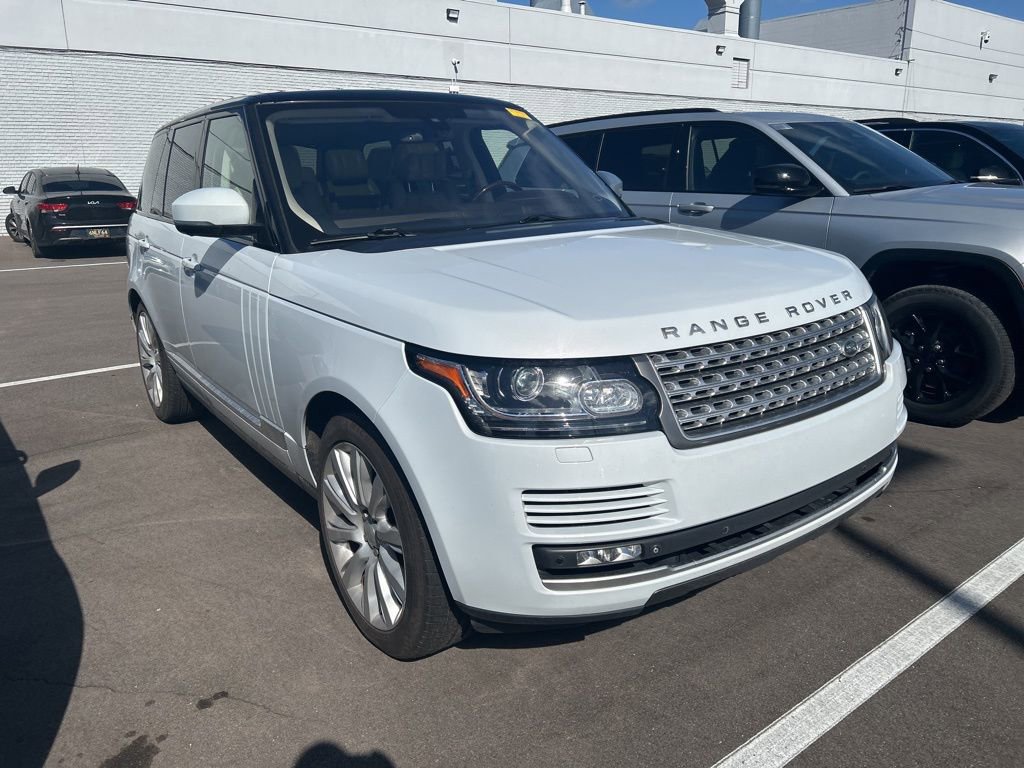 Used 2015 Land Rover Range Rover Supercharged image 3