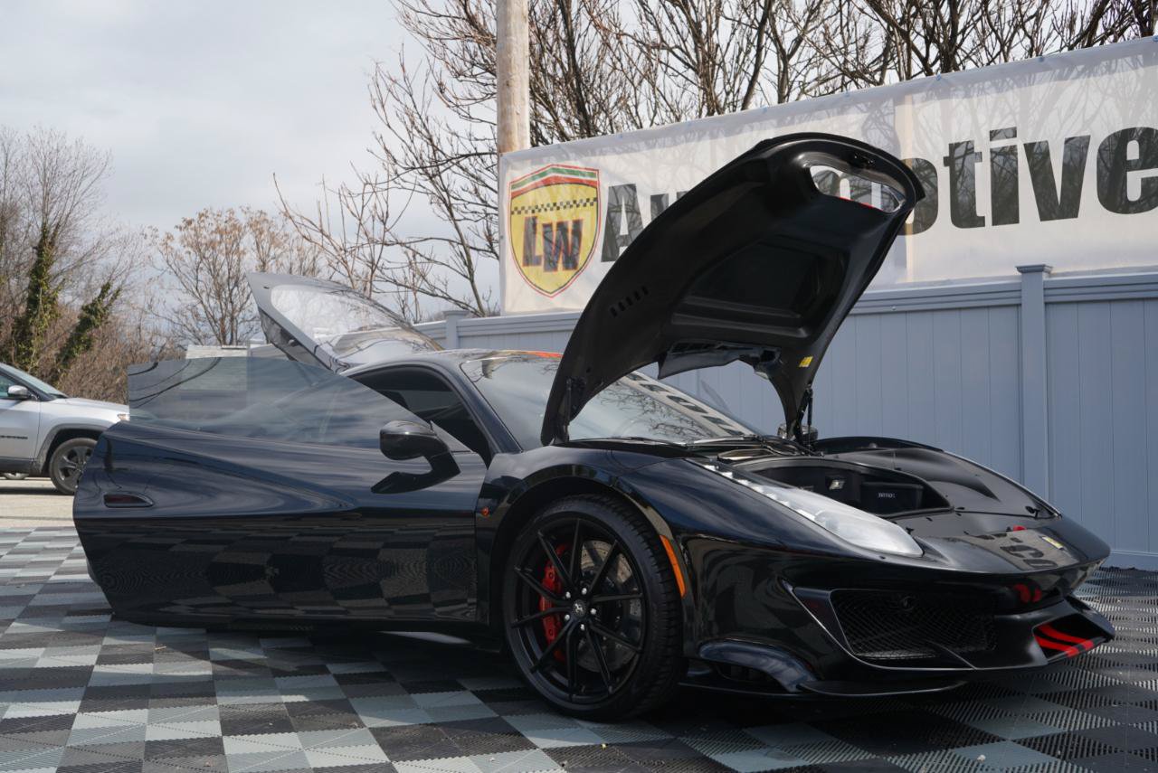 Used 2020 Ferrari 488 Pista Coupe RWD image 82