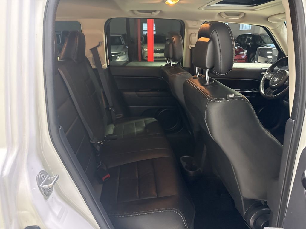 Used 2015 Jeep Patriot High Altitude image 30