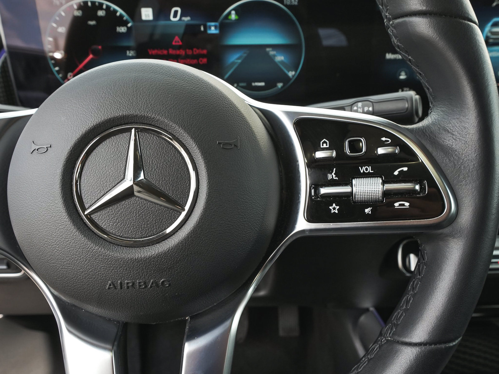 Used 2023 Mercedes-Benz EQB 300 4MATIC w/ Pinnacle Package image 22