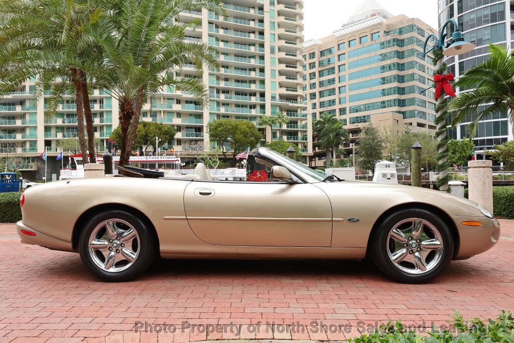 Used 1998 Jaguar XK8 Convertible RWD image 24