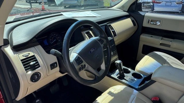 Used 2013 Ford Flex SEL image 8