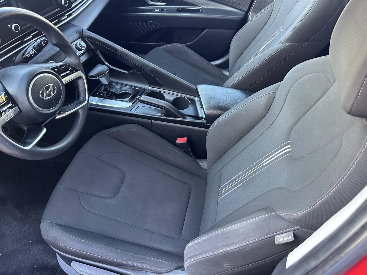 Used 2021 Hyundai Elantra SEL w/ Cargo Package FWD image 13