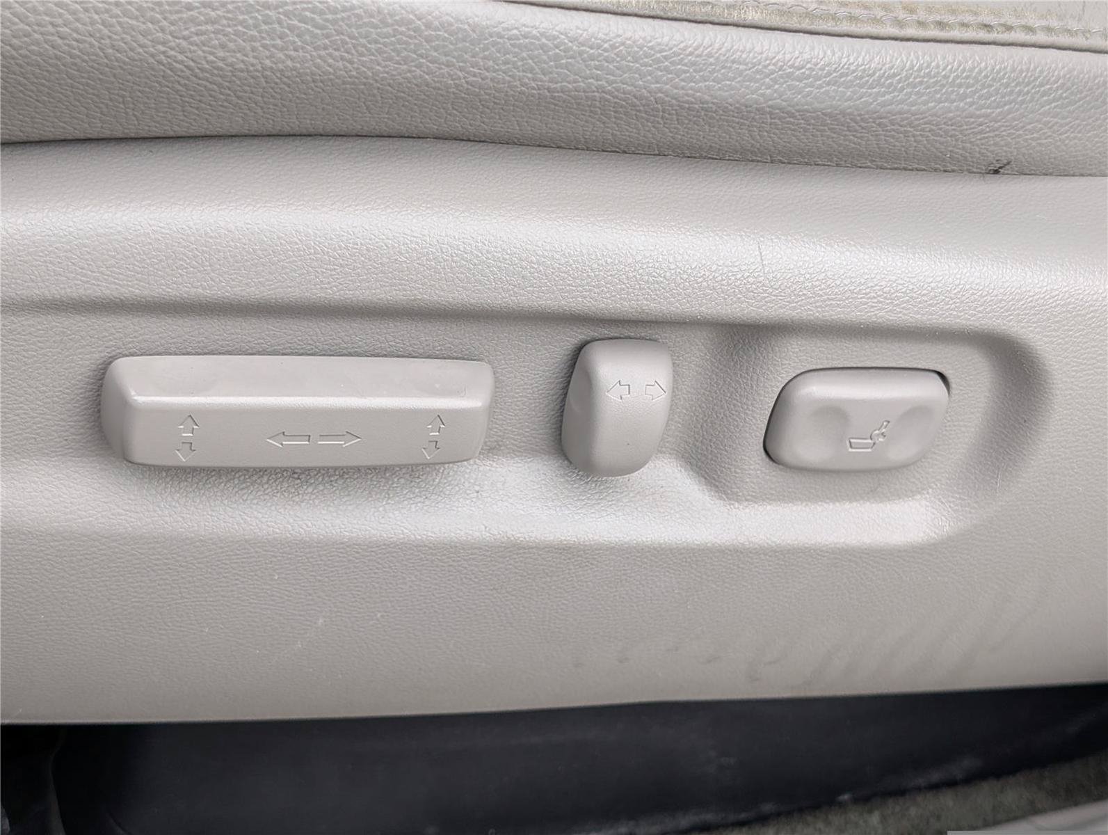 Used 2013 Honda Pilot Touring image 26