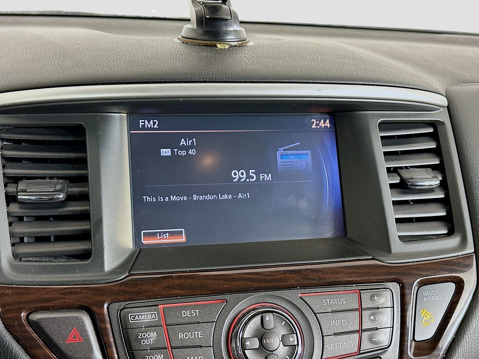 Used 2014 Nissan Pathfinder Platinum w/ Platinum Premium Package AWD/4WD image 21