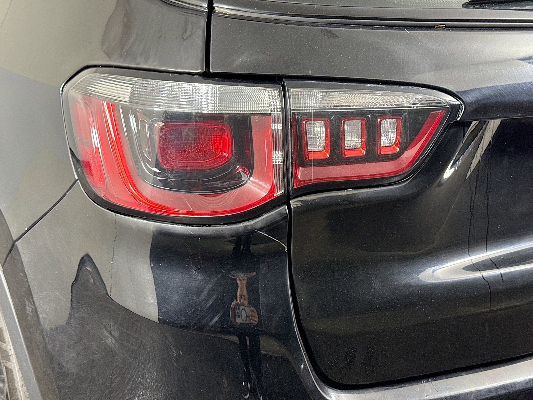 Used 2020 Jeep Compass Sport image 36