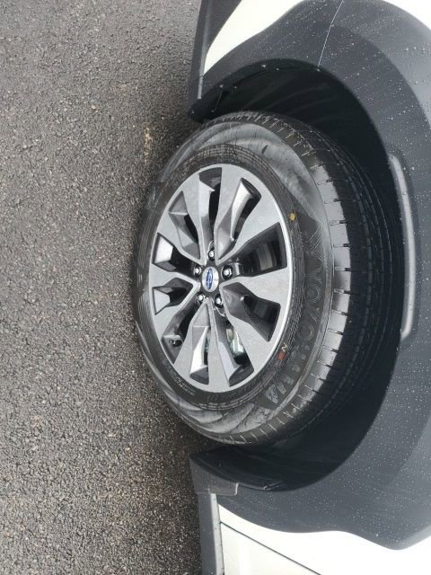 Used 2025 Subaru Outback Limited image 24