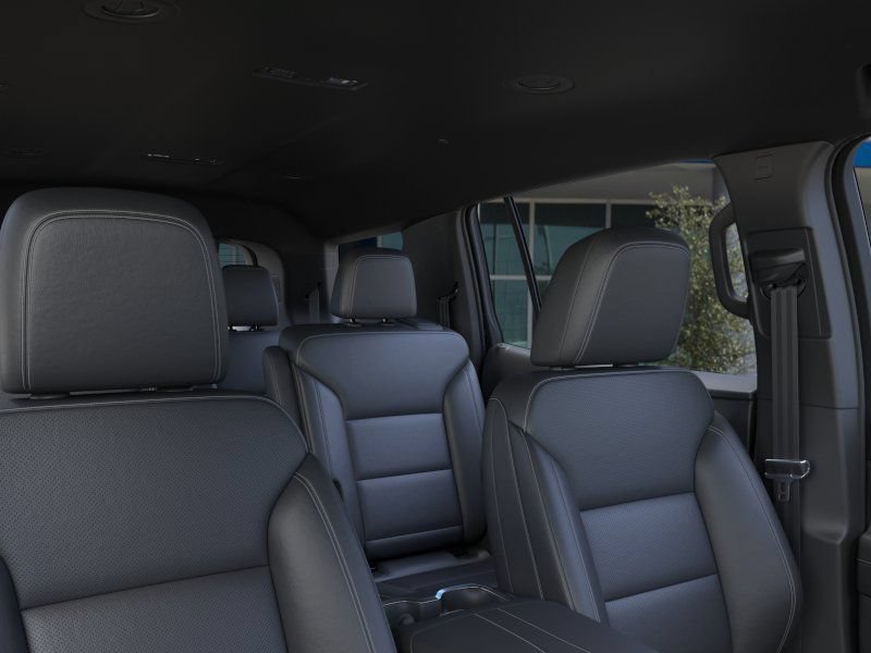 New 2027 Chevrolet Traverse LT w/ Driver Confidence Package FWD image 24