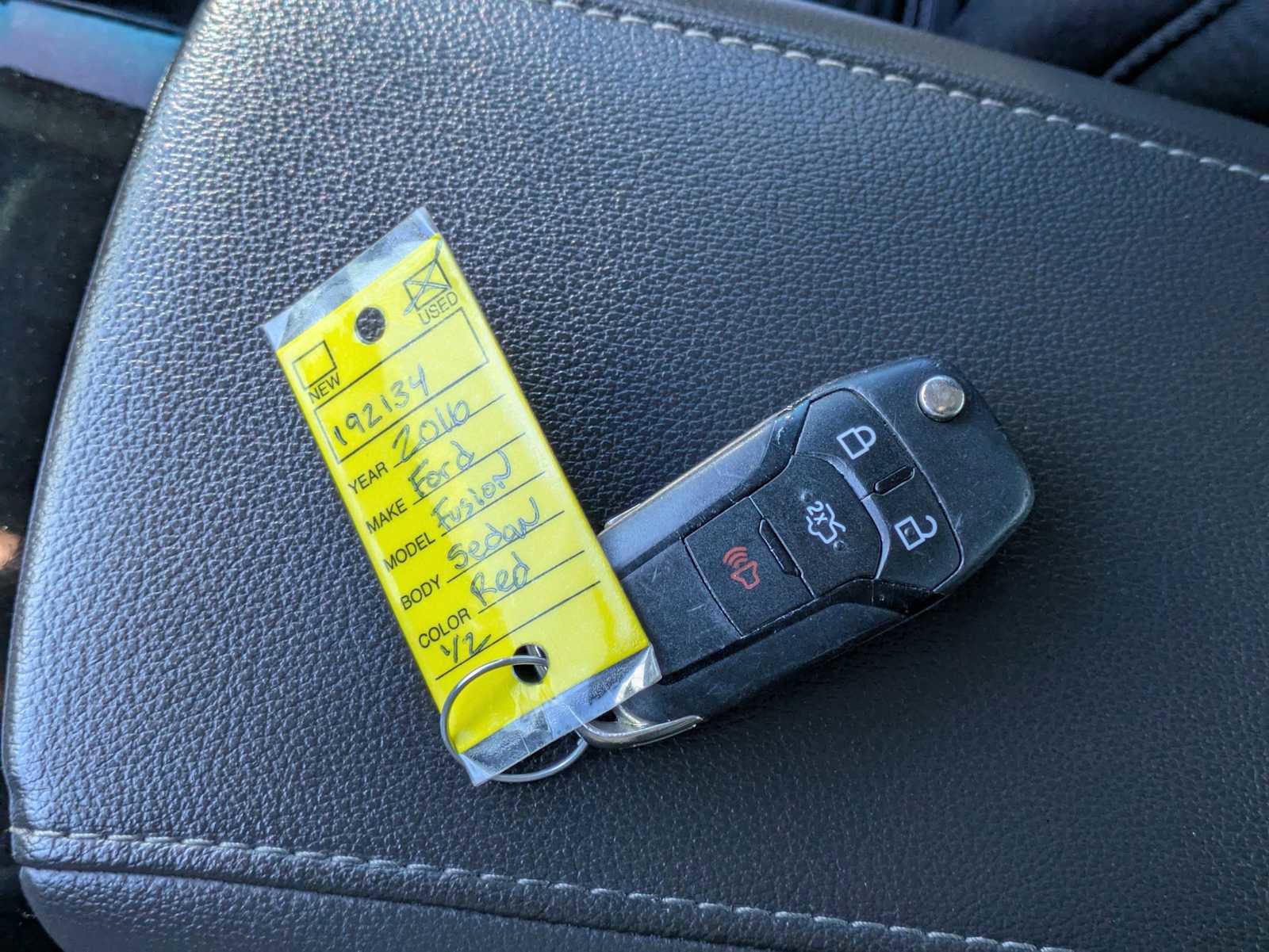 Used 2016 Ford Fusion SE image 34