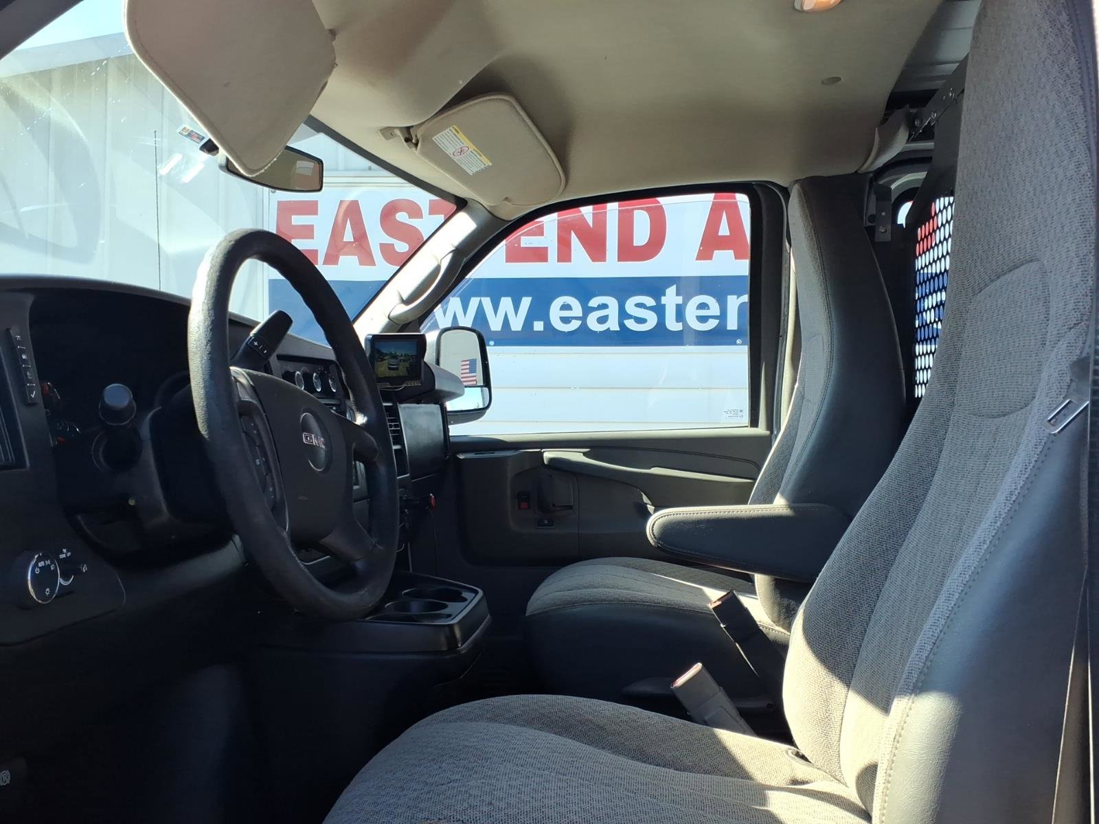 Used 2015 GMC Savana 2500 RWD image 7