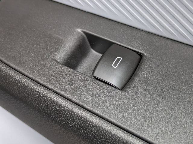 New 2027 Chevrolet Bolt RS w/ Technology Package FWD image 37