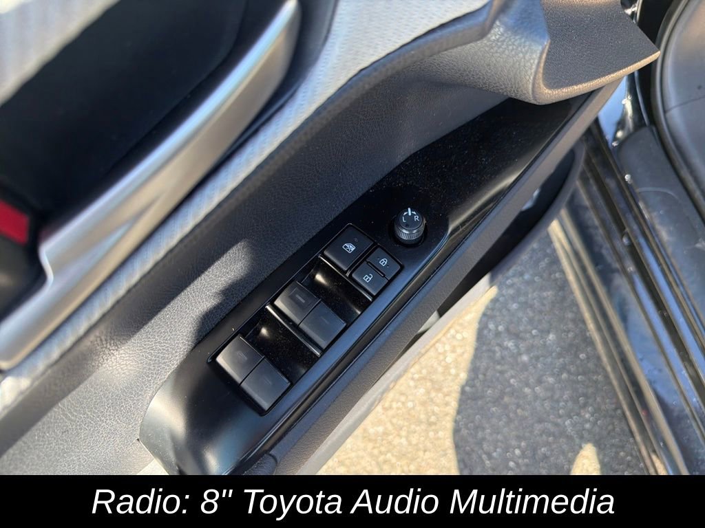 Used 2026 Toyota Camry SE w/ Convenience Package image 11