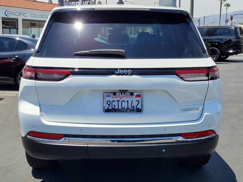 Used 2023 Jeep Grand Cherokee Limited RWD image 27