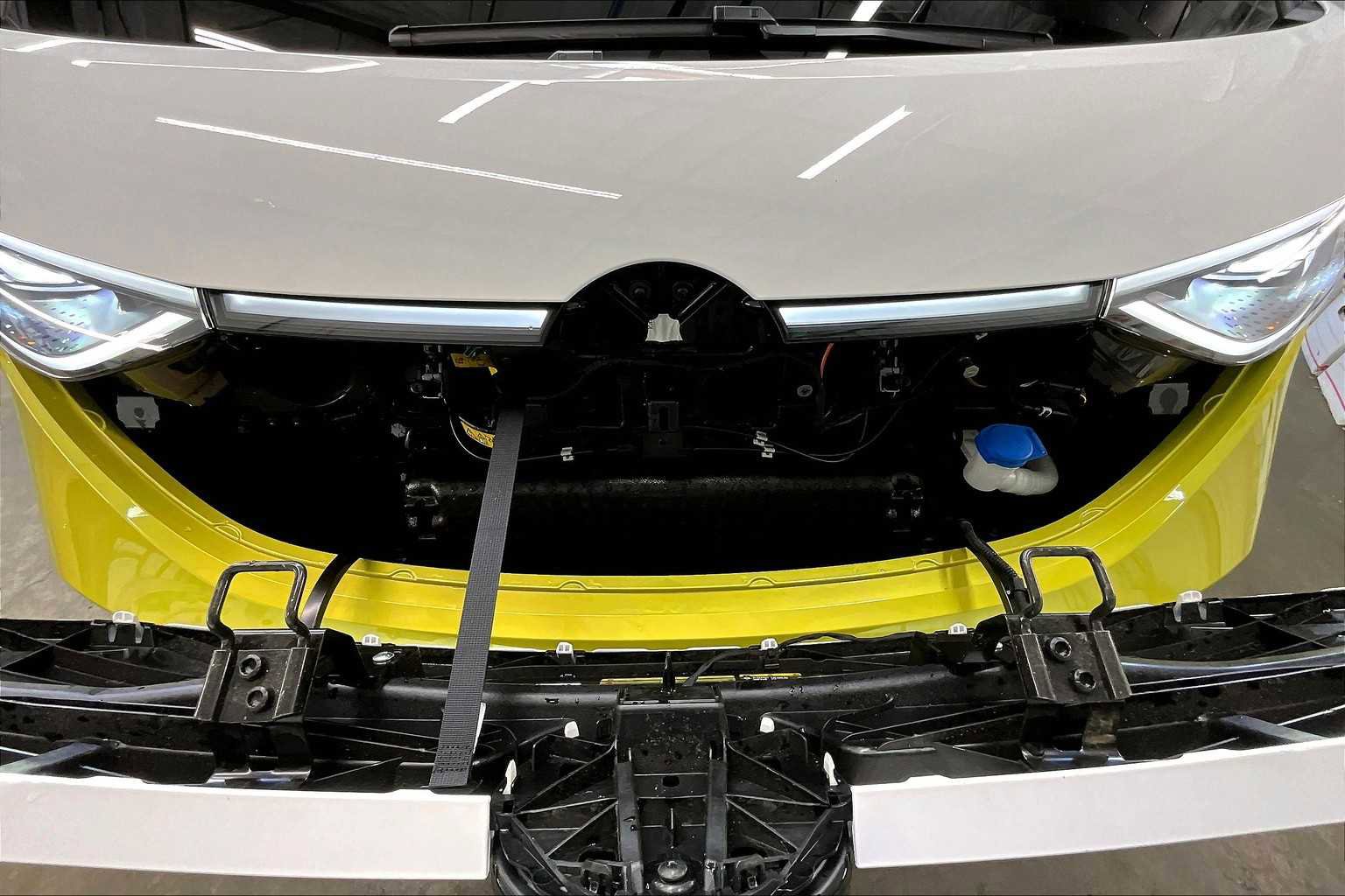 New 2025 Volkswagen ID. Buzz 1st Edition image 13