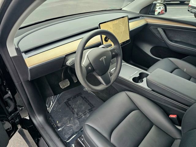 Used 2023 Tesla Model Y Long Range image 15