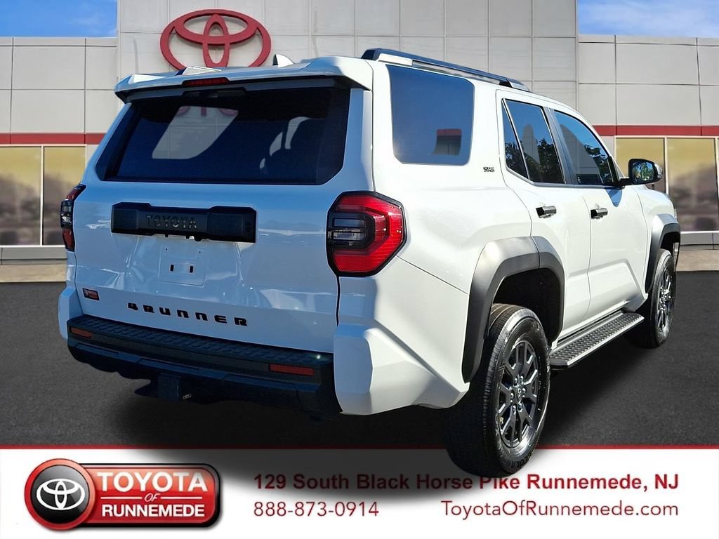 Certified 2025 Toyota 4Runner SR5 AWD/4WD image 6
