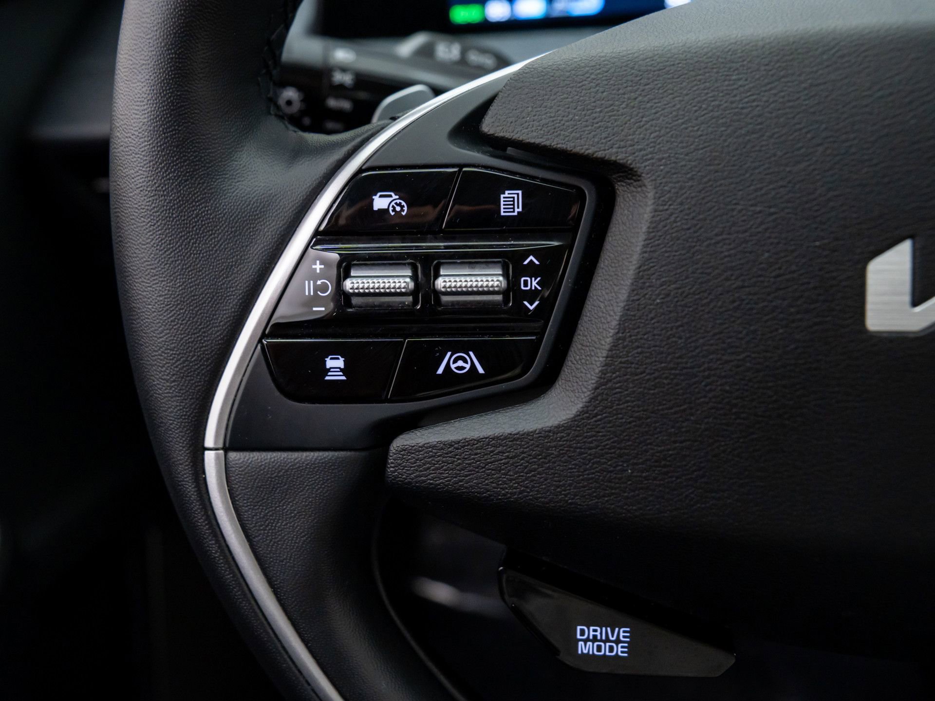 Used 2022 Kia EV6 Wind image 26