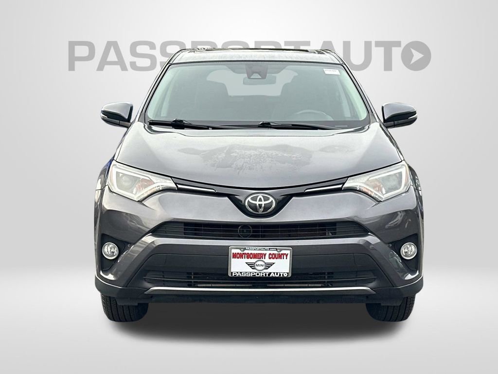 Used 2018 Toyota RAV4 XLE image 7