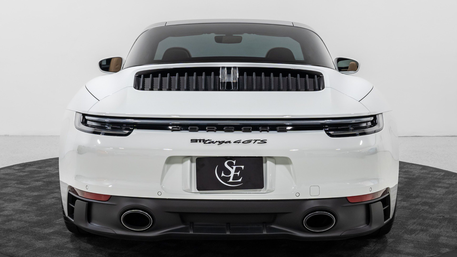 Used 2024 Porsche 911 Targa 4 GTS image 7