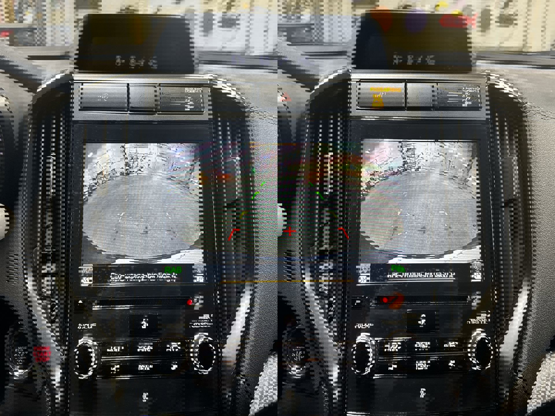 Used 2022 Subaru Ascent Onyx Edition image 16