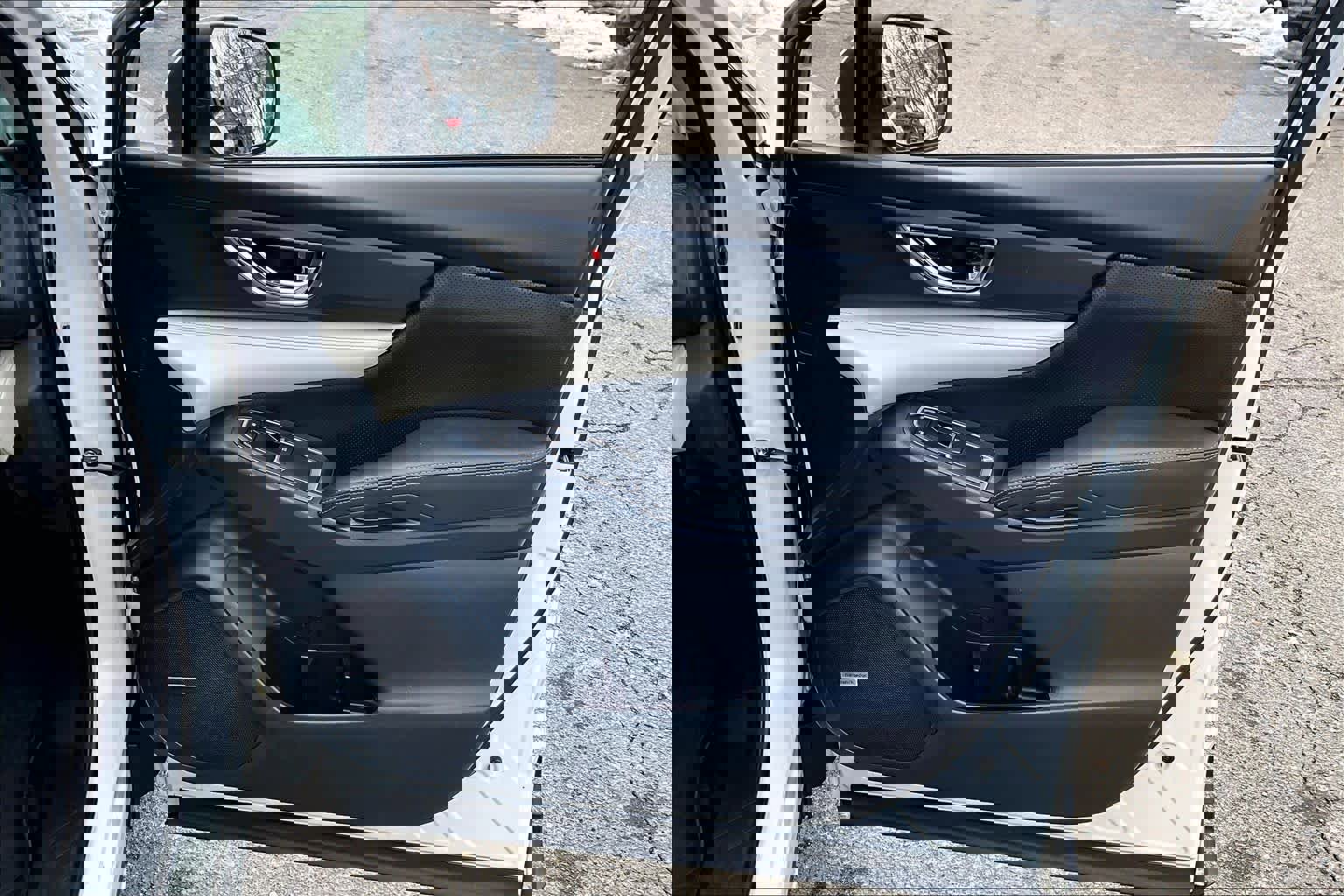 Used 2019 Subaru Ascent Limited image 22