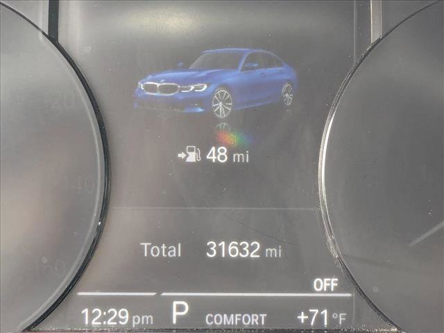 Used 2022 BMW 330i Sedan w/ Driving Assistance Package image 10