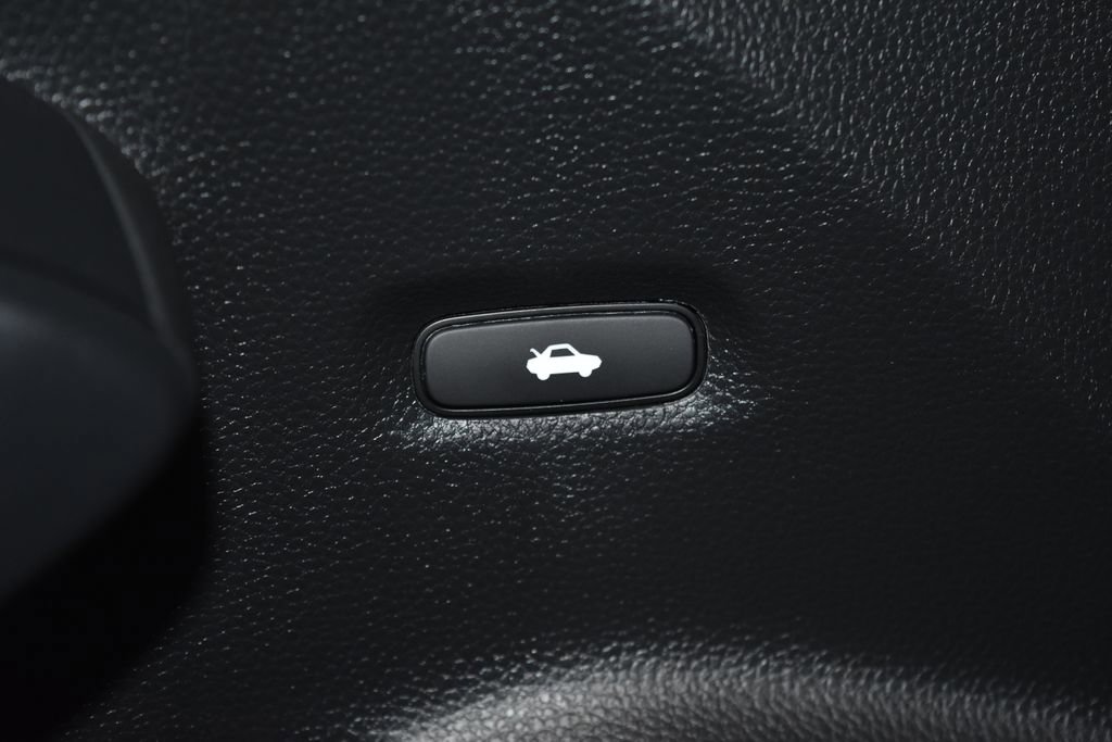 Used 2025 Honda Civic LX image 6