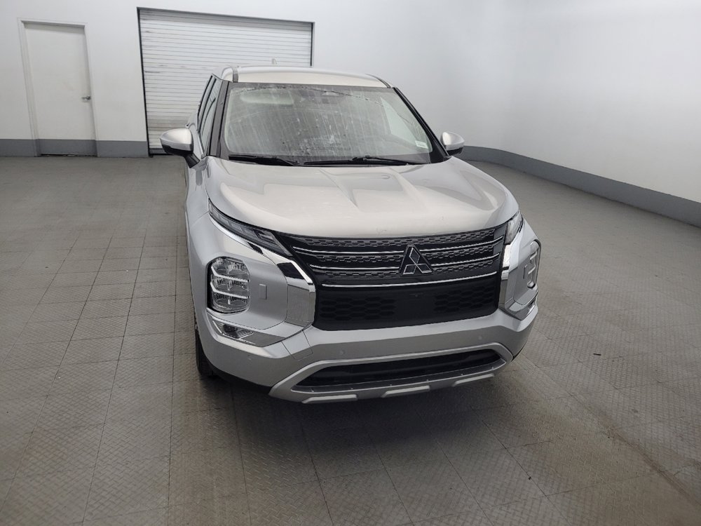 Used 2022 Mitsubishi Outlander SE AWD/4WD image 14