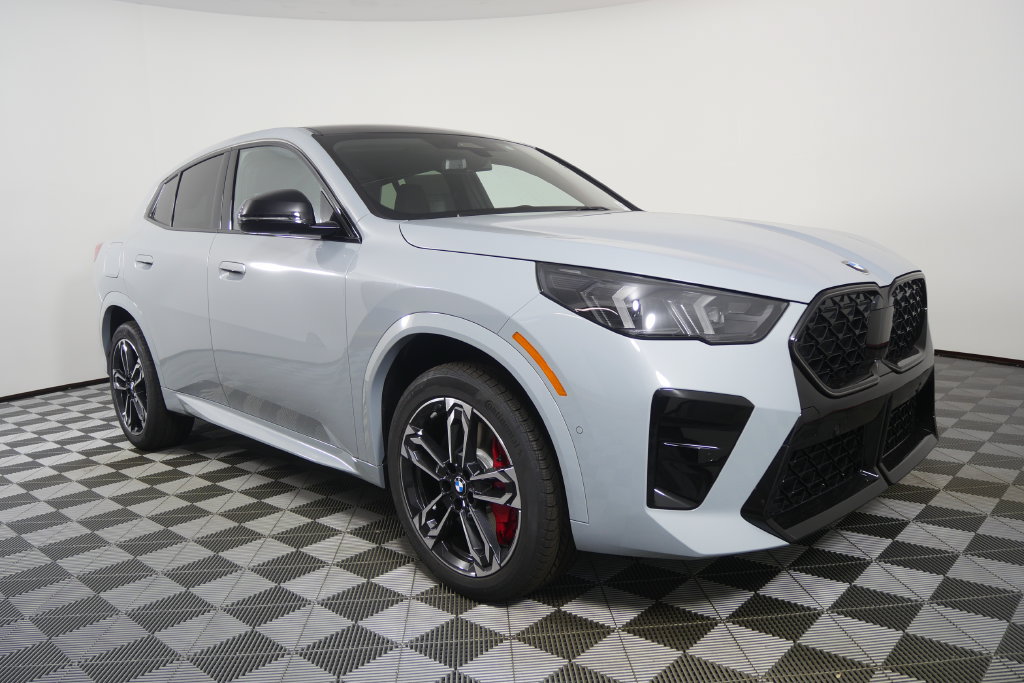 New 2027 BMW X2 xDrive28i AWD/4WD image 2
